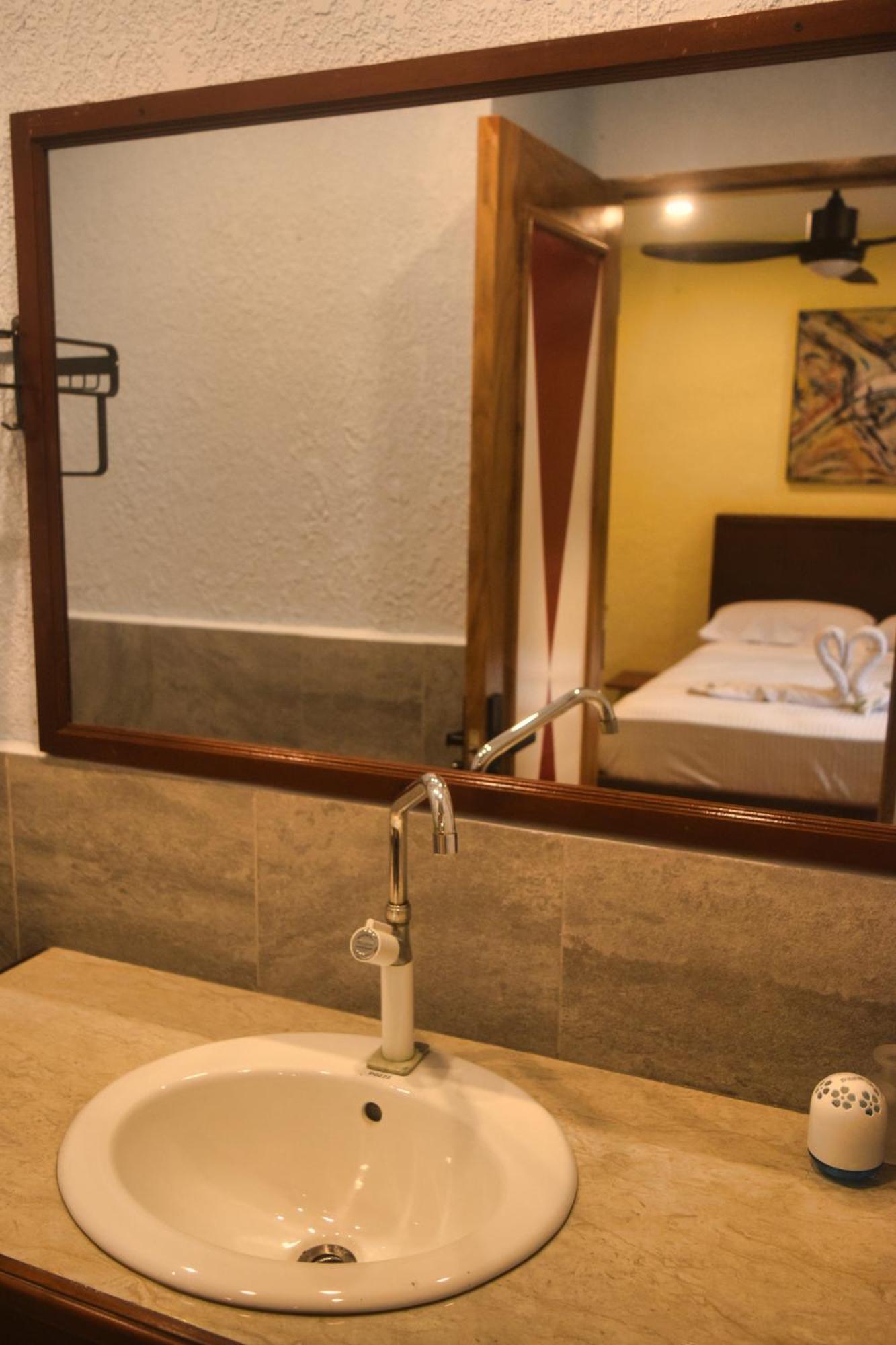 P1 Club Resort Panglao Bilik gambar