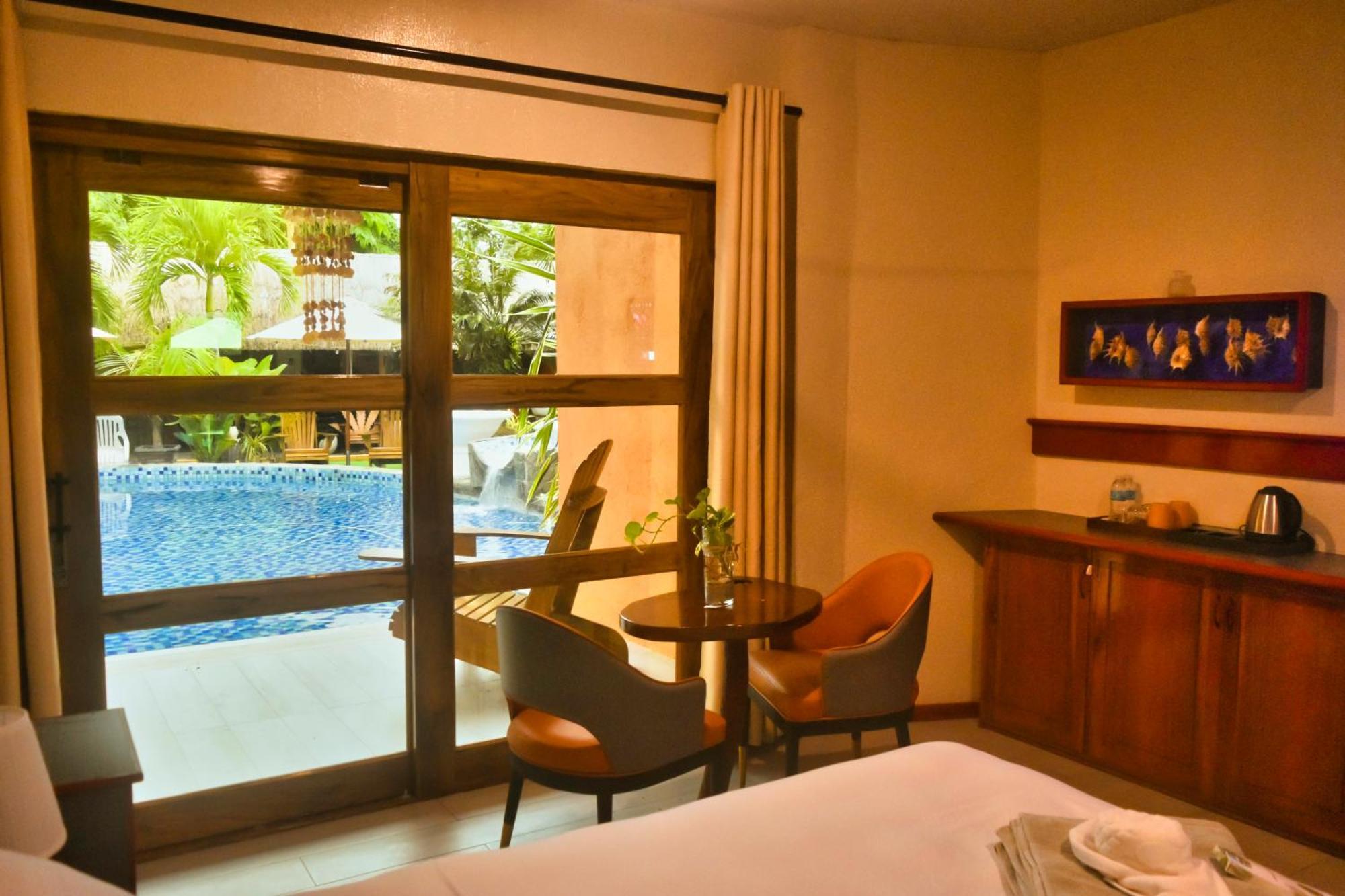 P1 Club Resort Panglao Bilik gambar